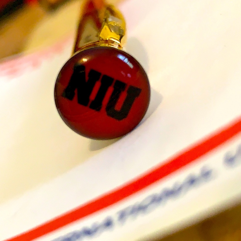 NIU graduation pen
